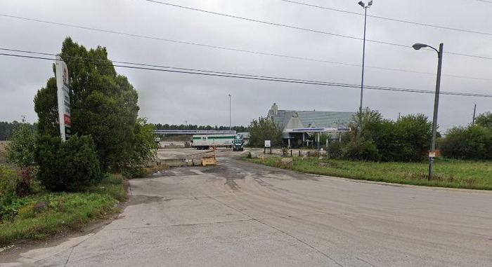 Nickerson Farms - Ottawa Lake - 6260 W Sterns Rd - Vacant A (newer photo)
